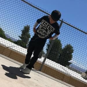 Meet your Posher, Carlos